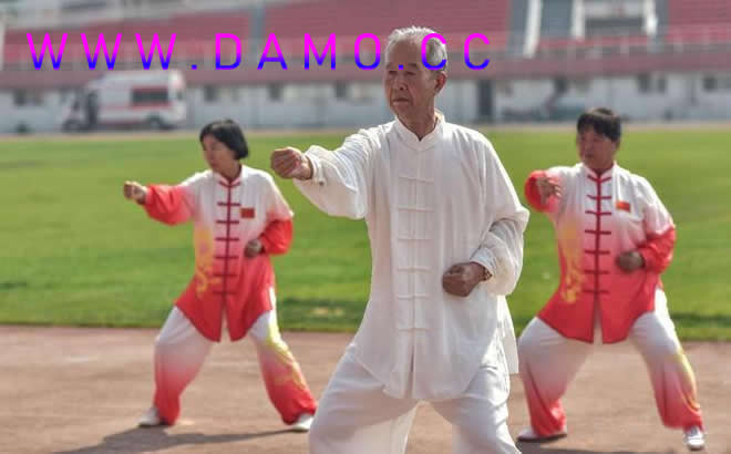 �׽