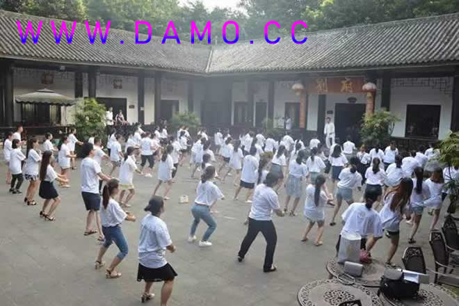 太极拳 易筋经