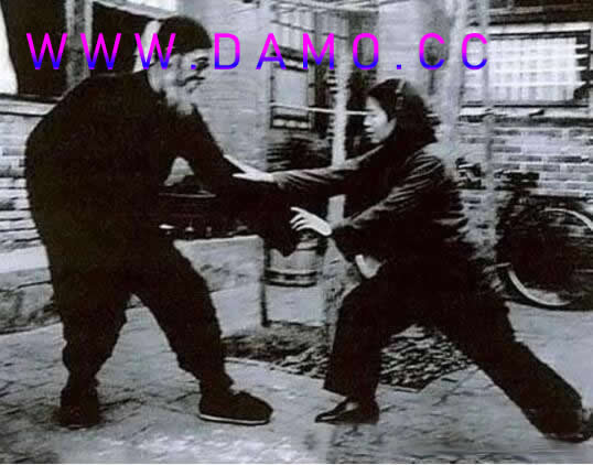 �׽